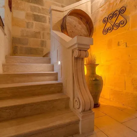 Exceptional In With Private Pool. * Nadur