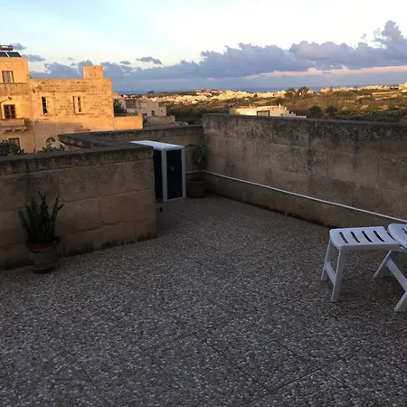 Exceptional In With Private Pool. فيلة
