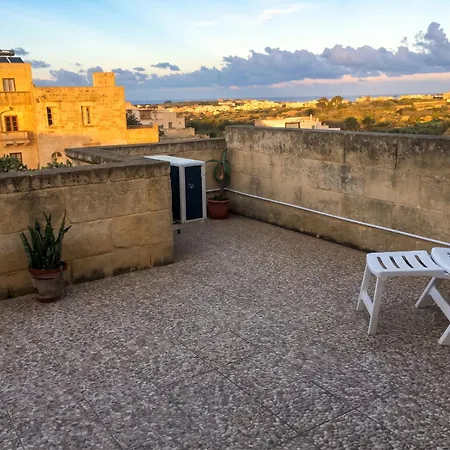 Exceptional In With Private Pool. * Nadur