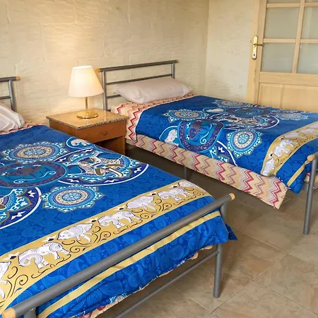 Exceptional In With Private Pool. Villa