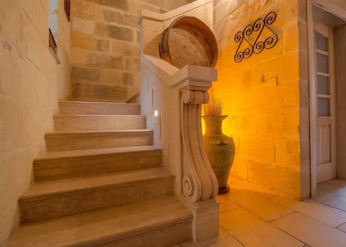 Exceptional In With Private Pool. * Nadur